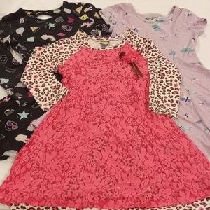Little girls dresses (Q)